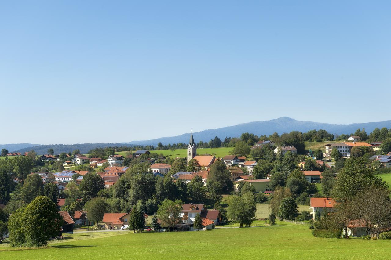Landgasthof Euler Neuschoenau Exterior photo